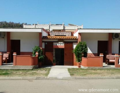 Apartmani Radulović, privatni sme&scaron;taj u mestu Sutomore, Crna Gora - unnamed (5)